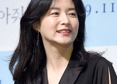 韩国女明星李英爱,韩国影视界的璀璨明珠