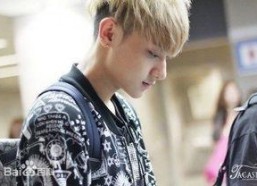 黄子韬的图片最帅照片,定格最帅瞬间，魅力四溢